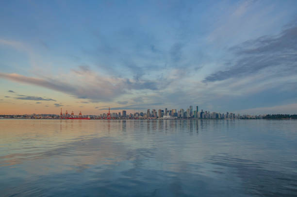 istock Panorama of downtown Vancouver 2016277235