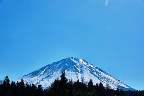 Volca, Mt. Fuji, Volcanic mountain, winter, snow