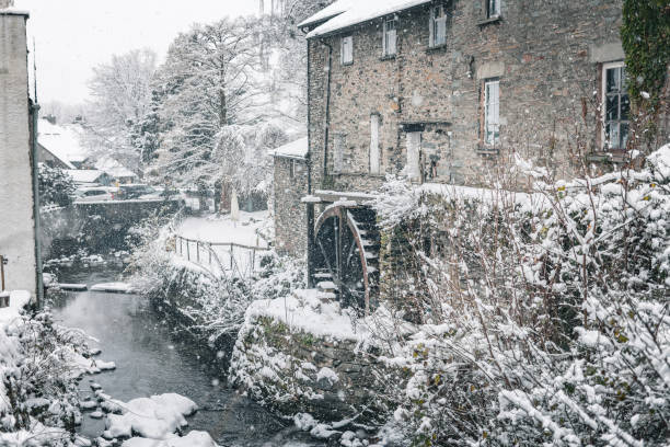 istock Ambleside Tourist Spots in Snow - Lake District 2018326424
