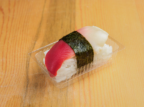Japanese cuisine: Clam sushi