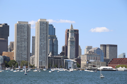 A scenic view of the Boston Harbour Skyline.