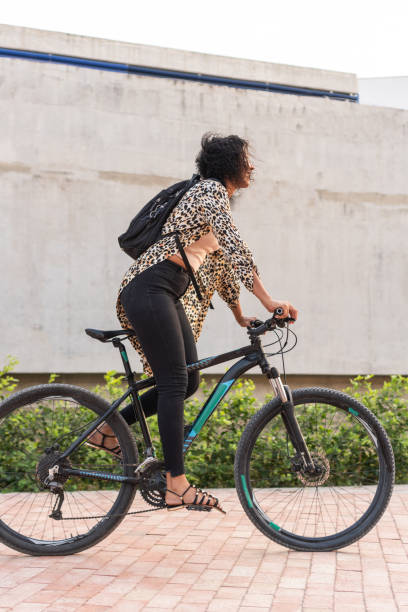 istock Urban Cyclist in Leopard Print Starting Ride 2020751834
