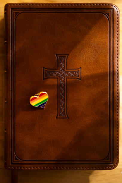 England Londoon  old book with pages forming heart