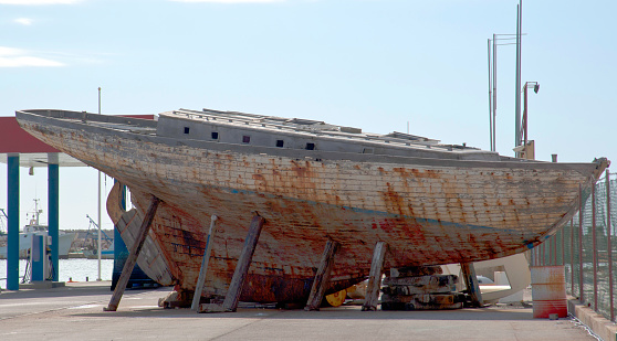 Wooden boat abandoned