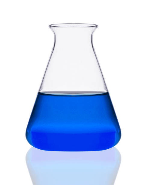 istock Chemical laboratory flask with blue liquid isolated 2022902464