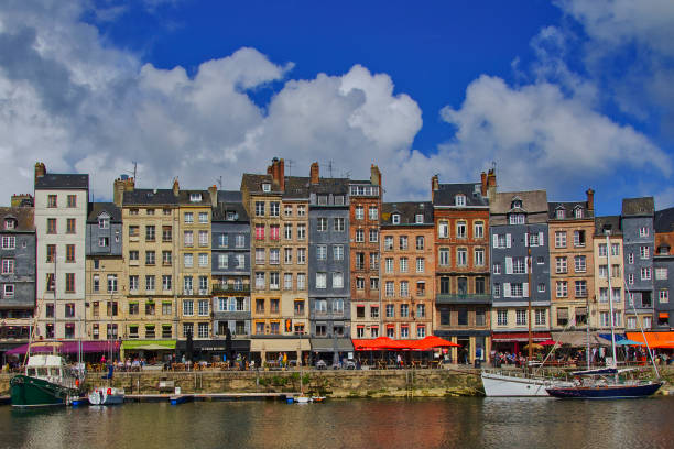 istock Harbor of Honfleur 2022961403