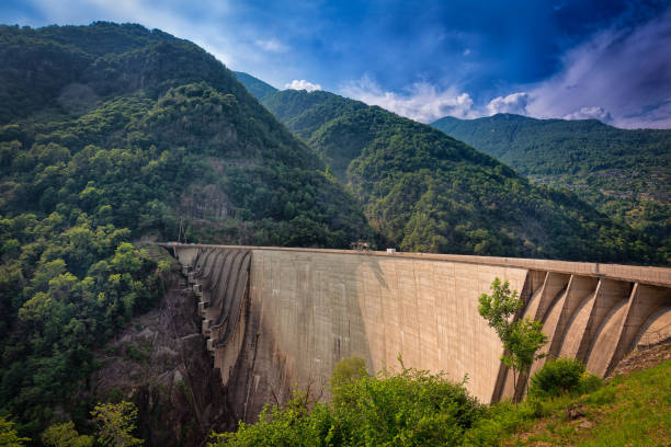 istock Valle Verzasca Dam - Ticino - Switzerland 2023255355