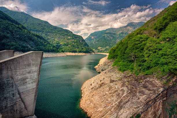 istock Valle Verzasca Dam - Ticino - Switzerland 2023255365