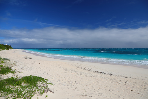 Beach view in the Bahamas at Elbow Cay.