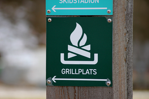 A sign in Swedish saying: barbecue area