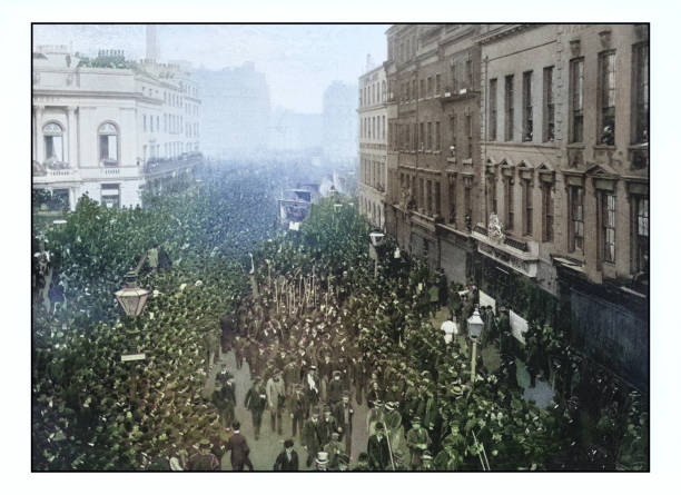 istock Antique London's photographs: Political demonstration on the way to Hyde Park 2024982013