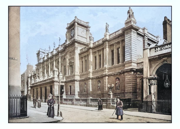 istock Antique London's photographs: London University 2025128782
