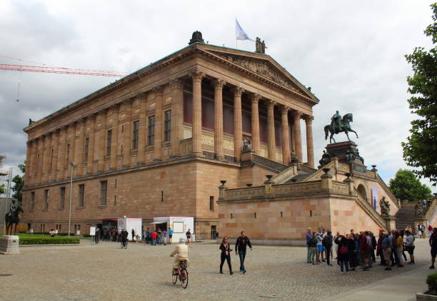 2018.06.11 berlín, isla de los museos - berlinale palast fotografías e imágenes de stock