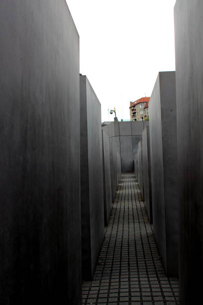 2018.06.13 berlín, cerca de la puerta de brandeburgo alrededor de la ciudad - berlinale palast fotografías e imágenes de stock