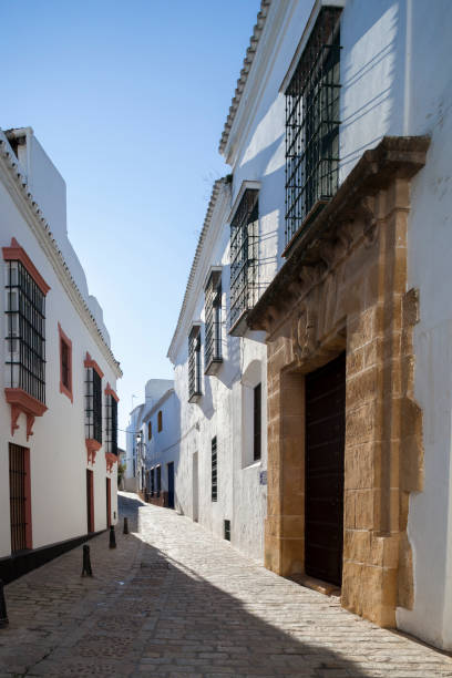 istock Casa Antigua del Ave Maria, typical Mediterranean architecture with whitewashed walls and narrow streets in the historical city of Carmona, province of Seville, Spain 2025543086