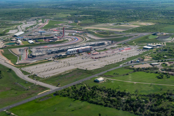 vue aérienne du circuit des amériques - sports venue stock car motorized sport formula one racing photos et images de collection
