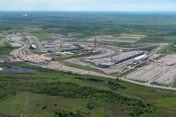 vue aérienne du circuit des amériques - sports venue stock car motorized sport formula one racing photos et images de collection