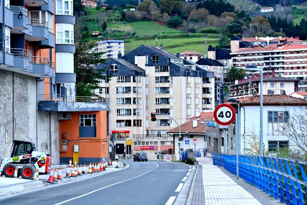 Mutricu, is an ancient town in the Gipzcua province of the Basque Autonomous Region in northern Spain, it is close to the Atlantic Ocean, the house architecture is very distinctive, Mainly based on the trend of the mountains, red roof, looks like a beautiful oil painting.
