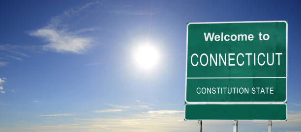 istock Connecticut  welcome road sign 2027150699