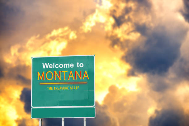 istock Montana welcome road sign 2027152924