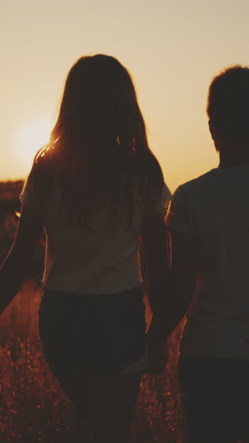 SLO MO Sunset Serenade: Embracing First Love in Nature's Embrace
