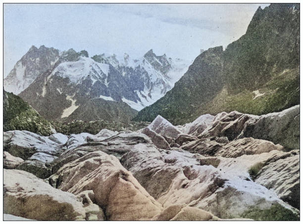 ilustrações, clipart, desenhos animados e ícones de antique photo of world's landmarks (circa 1894): mont blanc glacier, switzerland - glacier mountain ice european alps