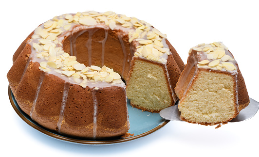 Cut and serve Easter cake, lemon cake with icing