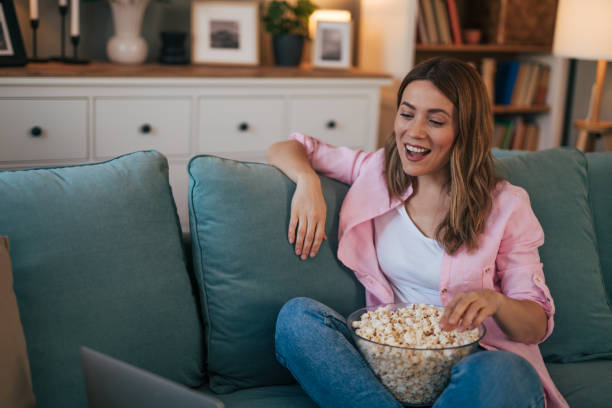istock Popcorn, movies and joy 2027996757