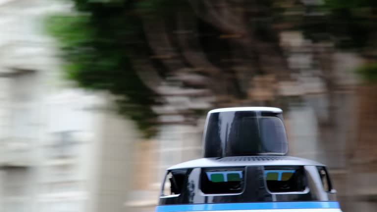 Rotating Ceiling Camera of a Driverless Car