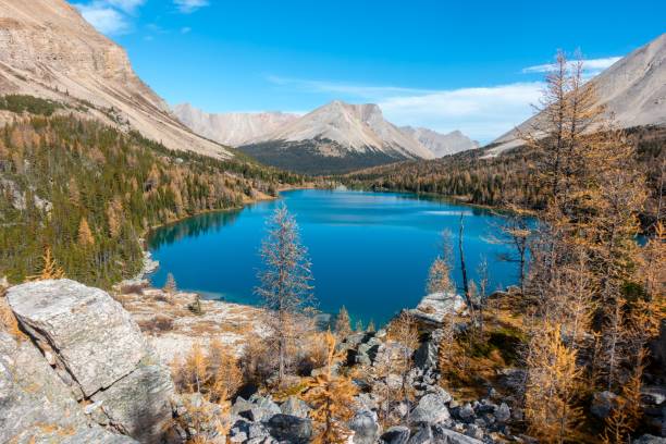 istock Beautiful Lower Skoki Lake High Angle View 2028420675