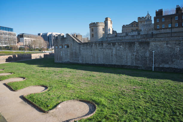 istock outside of tower hill 2029151685