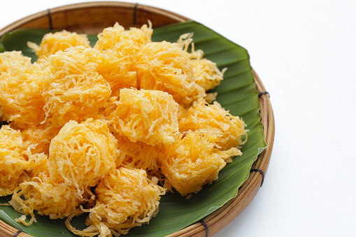 Thai crispy flossy sweet Eggs floss (Foi Thong Krob)