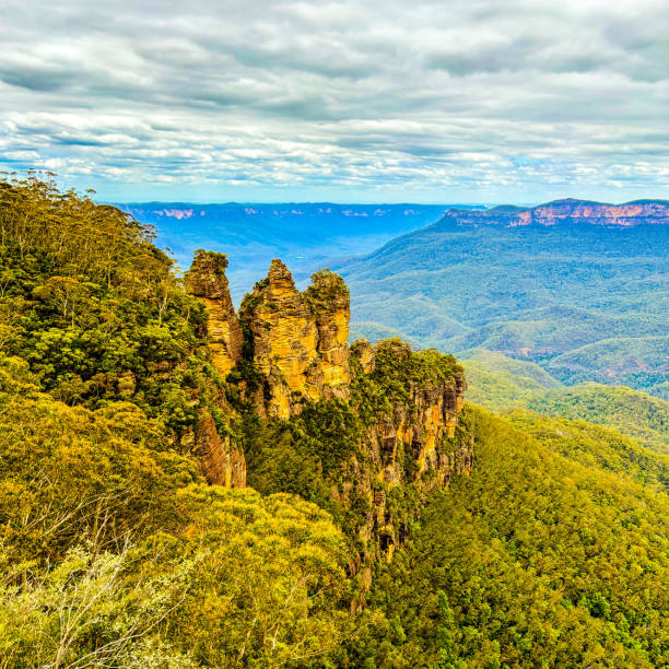 istock Landscape with blue mountains in Australia 2029891279