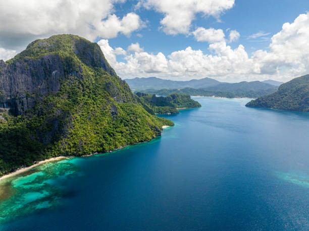 istock Islands in El Nido, Palawan. Philippines. 2031114192
