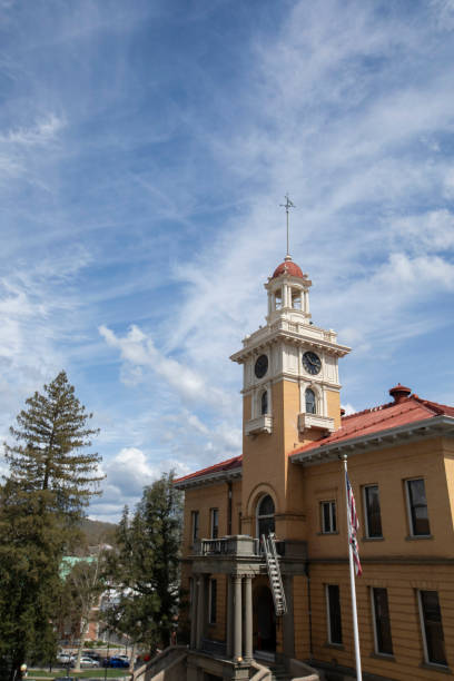istock Historic Sonora California Courthouse 2031752973