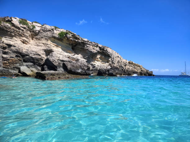 istock Turquoise waters at Cala Azzurra, Favignana, Sicily 2032068167