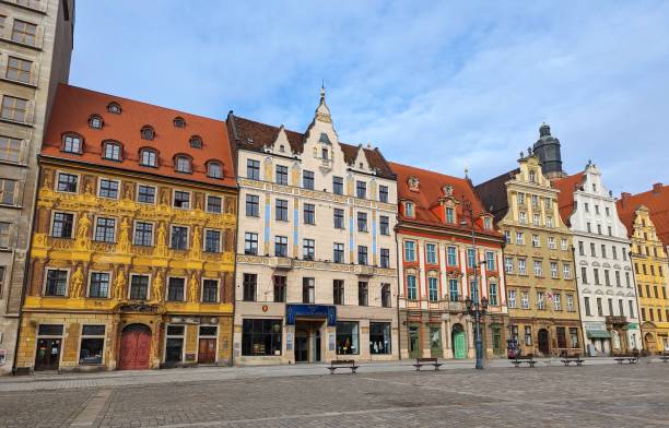 istock Wroclaw Main Square with vibrant-colored ornate buildings 2032732572