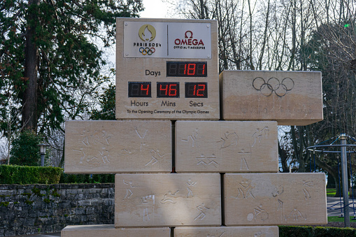 Lausanne, Switzerland. January 27, 2024. Countdown clock for the 2024 Paris Olympics in Ouchy, Lausanne, Switzerland. Elegant and exciting, capturing the anticipation of the global event.