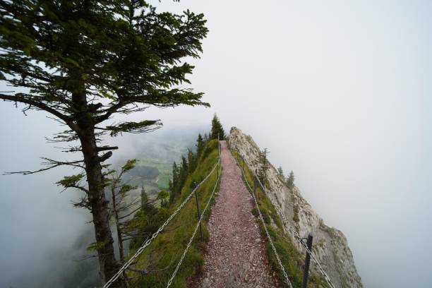 istock Grosser Mythen, switzerland 2033053189
