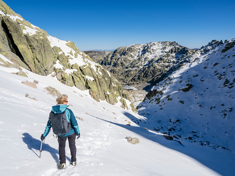 Winter mountaineering in the Sierra de Gredos, Spain