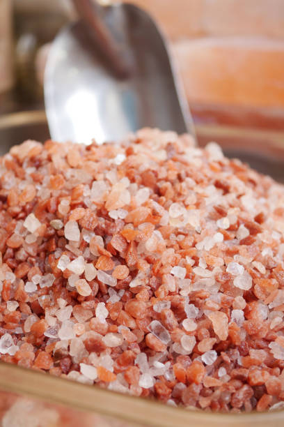 istock Raw dried pink Himalayan salt 2033425940