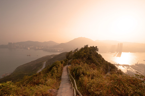 4 Nov 2006 Peaceful Walkway, Beautiful forest path at kwun tong, hk