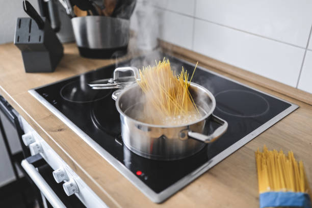 Boling water in pot for cooking pasta