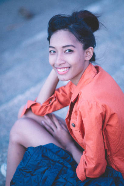 istock very skinny brown woman 2034966949