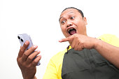 adult-asian-man-showing-shocked-face-exp