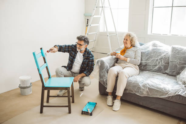 istock Couple remodeling their home 2035967532