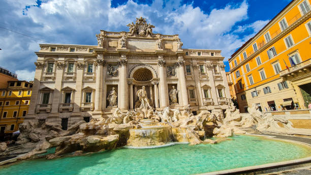 istock Trevi fountain 2035970172