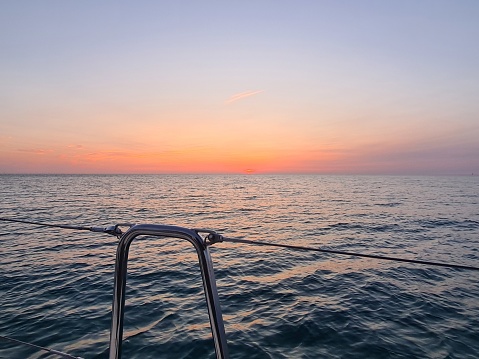 Sonnenuntergang am Ankerplatz vor der Insel Anholt