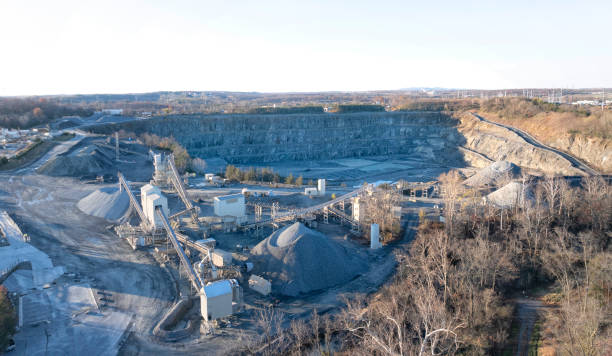 istock Leesburg Rock Quarry 2038860211