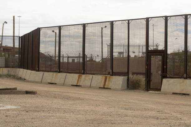 istock The Border Wall or Fence in El Paso, Texas 2040141699